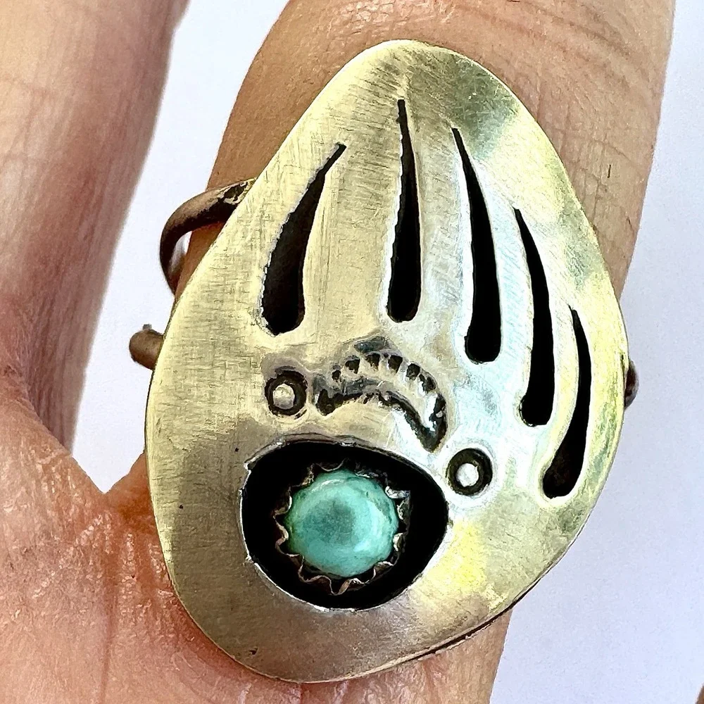 Navajo Bear Paw Turquoise Ring Sz 8 Signed Begay‎ Shadowbox Sterling Native Amer